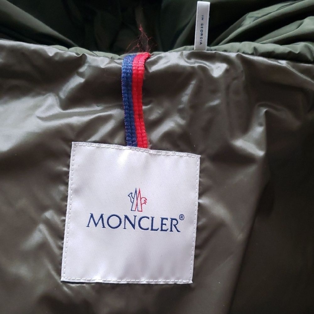 Moncler Womens Khaki Green Down Puffer Jacket Size 3 NEW Designer Quiet Luxury - Picture 4 of 12